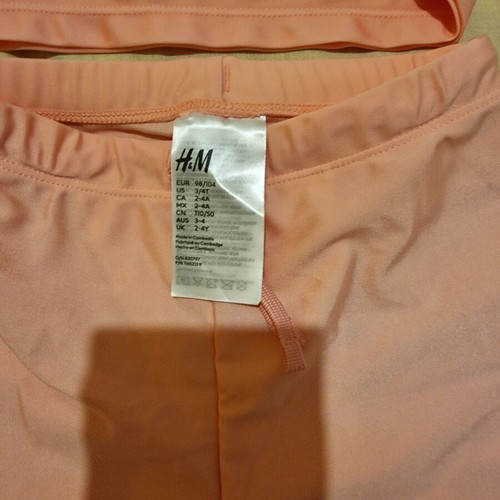 HNM kids swimwear set with UPF50 protection, like new, size 3-4 years