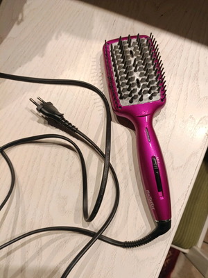 Babyliss heated straightening brush used type 8500