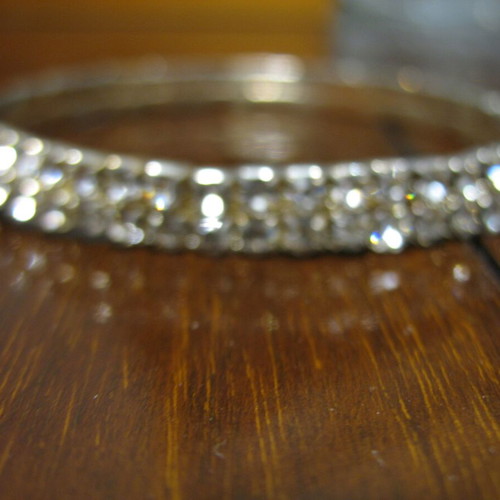 Elastic anklet with two rows of rhinestones and pearls