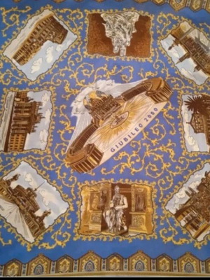 Rome Scarf like new, 0.75×0.75 m