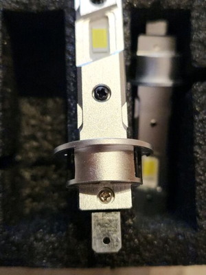 H1 LED bulbs Can Bus new