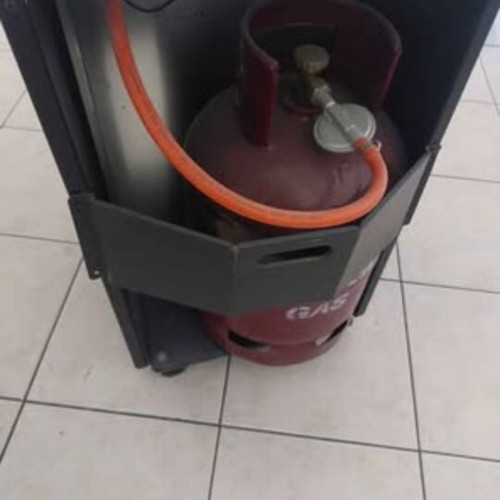 Kingfer gas heater, ideal for rooms 25-35 sqm