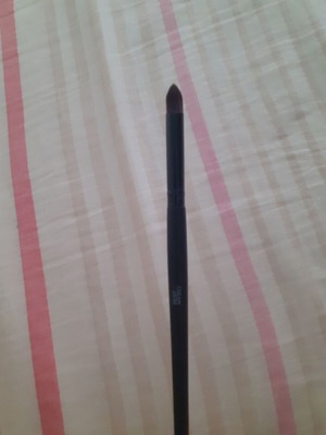 Dust and Cream eyeshadow brush like new