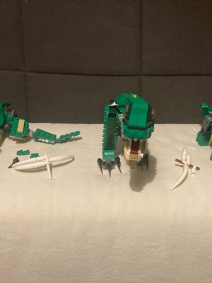 Lego Creator 31058 Mighty Dinosaurs like new with all instructions