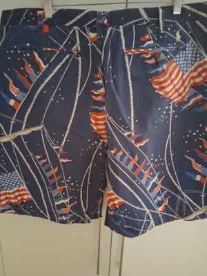 Βερμούδα vintage μεταχειρισμένη, μέγεθος 3XL, μπλε και κόκκινη