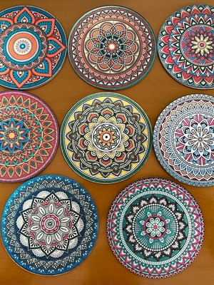 Σετ 8 διακοσμητικά σουβέρ mandala καινούργια, ξύλινη βάση