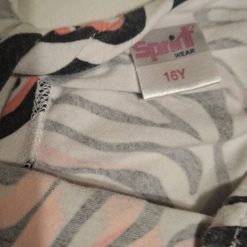 Sprint girls' set like new, colorful shorts and tank top