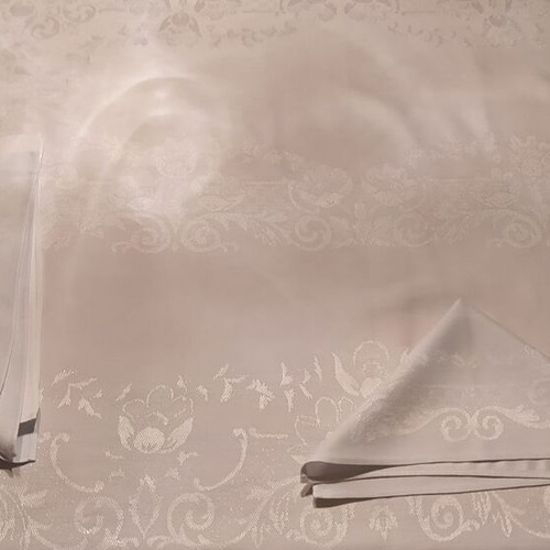 Vintage damask tablecloth set with 6 used napkins