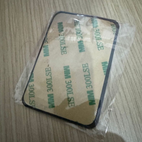 Mobile phone suction cup holder, new, silicone, 8 x 5.5 cm