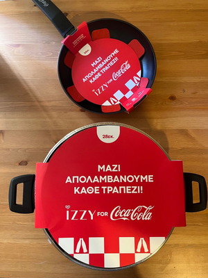 Izzy for Coca Cola Cookware Set with 28cm Pot and 24cm Pan New