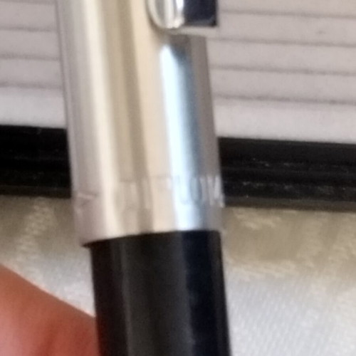 Diplomat pen used with Saudi Arabia emblem and original case