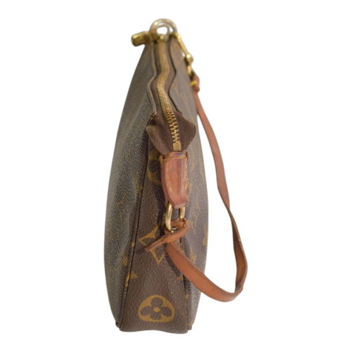 Louis Vuitton Monogram Canvas Pochette Shoulder Bag