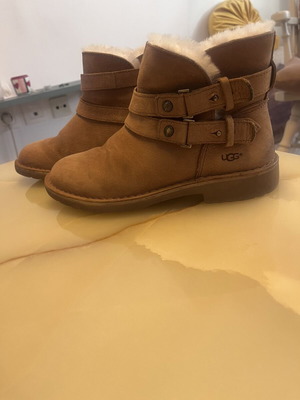 Ugg Australia fur boots used, size 38, brown