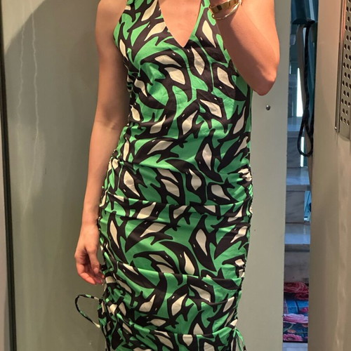 Love+Alicia dress new with tags, size M, black and green