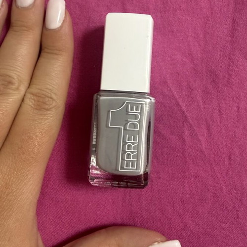 Erre Due Last Minute nail polish lacquer 384 Hotstone light ice grey like new
