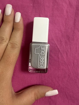 Erre Due Last Minute nail polish lacquer 384 Hotstone light ice grey like new
