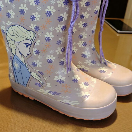 Frozen rain boots used, size 28, purple