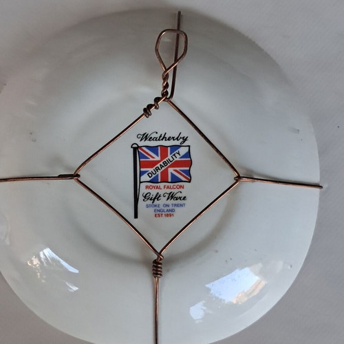 Weatherly England decorative wall plate 12.5 cm “Flowers”