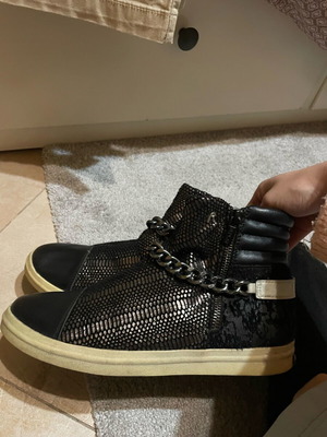 Μποτάκια Sneakers Replay μεταχειρισμένα, μαύρα, νούμερο 39