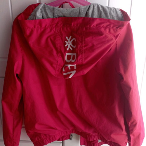 Benetton jacket used, red, size S 6-7 years