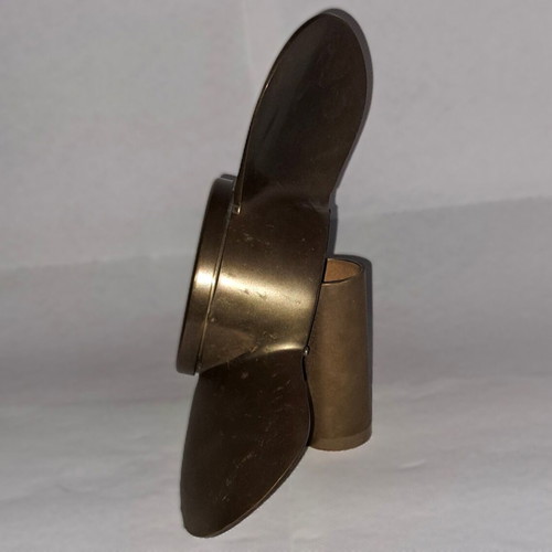 Ship's Clock brass wall and table clock like new, analog