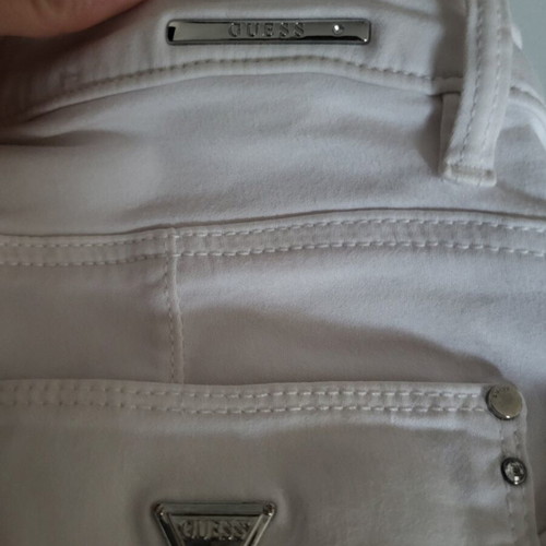 Guess white pants no26 like new