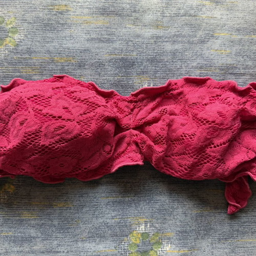 Benetton strapless bikini top used, pink, size 75B