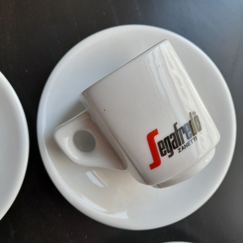 Segafredo espresso set of 4 cups with saucers new