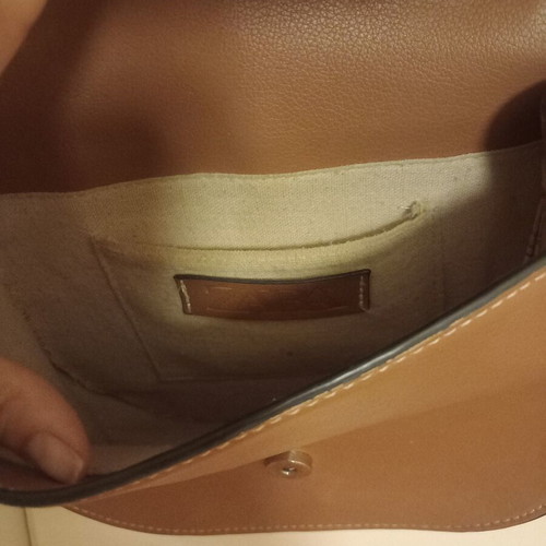 Zara crossbody bag used, brown with slight wear on clasp