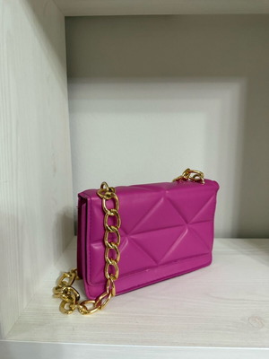 Fuchsia shoulder bag like new