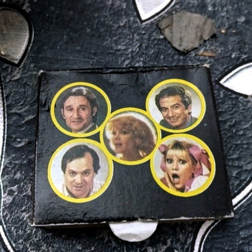 Collectible Matchbox used from Delfinario show with famous actors