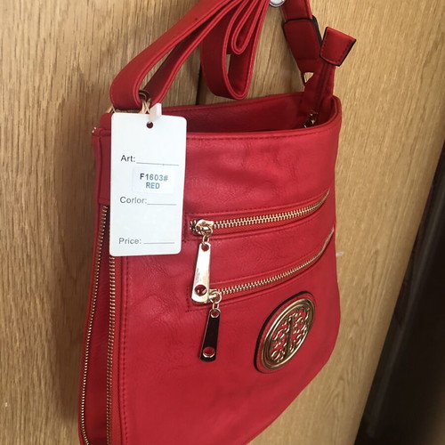 Leather handbag with zipper for expansion, like new, red
