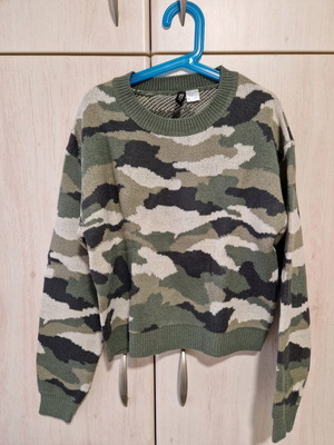 H&M thin sweater size XS like new multicolor