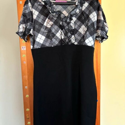 Women's dress large like new