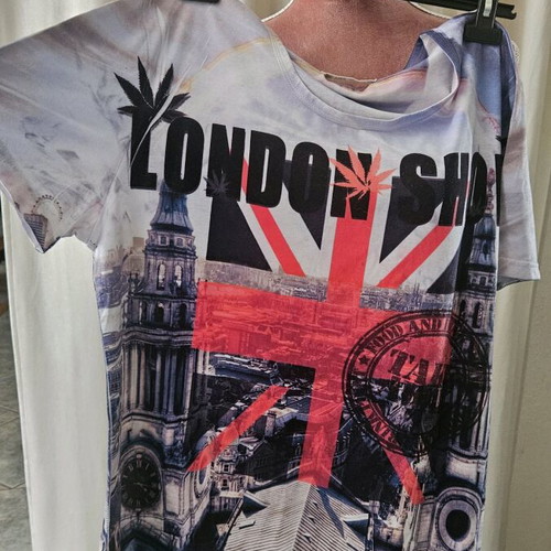 Men's T-shirt 2XL like new, multicolor