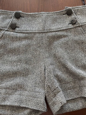 Black and white shorts like new, size XL