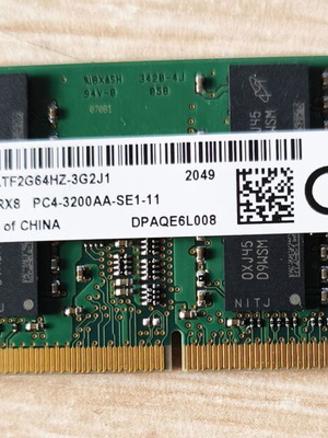 Μνήμη RAM DDR4 με Module 1x16GB και Ταχύτητα 3200 για Laptop σαν καινούργιο