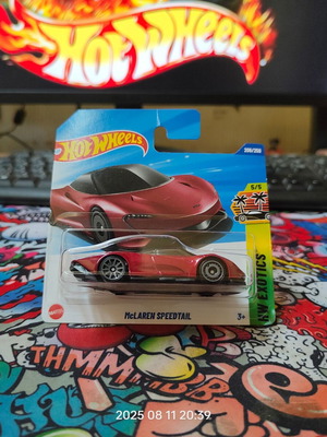 Hot Wheels McLaren Speedtail new