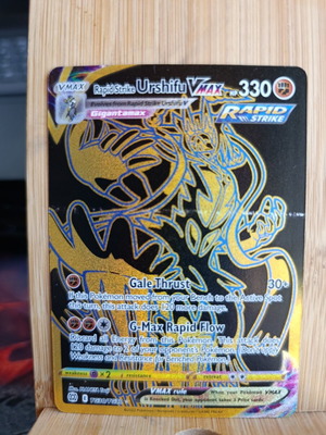 Pokemon Rapid Strike Urshifu VMAX card like new