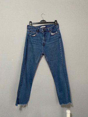 Bershka jeans women's size 40 used