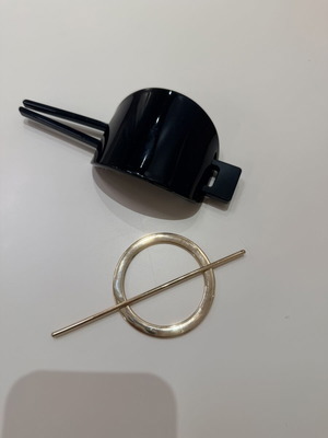 Zara hair sticks set, one black plastic and one gold metal