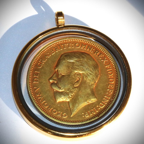 English Gold Pound Pendant 22K Gold Plated in Glass Case