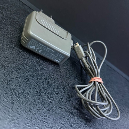 Nintendo DS Lite charger used, original for DS Lite and Gameboy