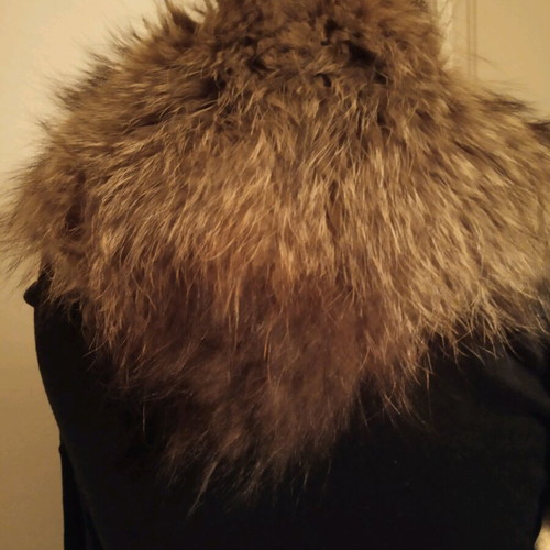 Fur collar used, etol with satin ribbon
