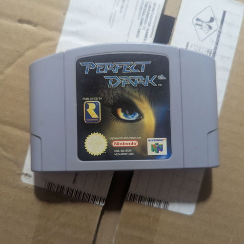 Nintendo 64 Perfect Dark game cartridge used