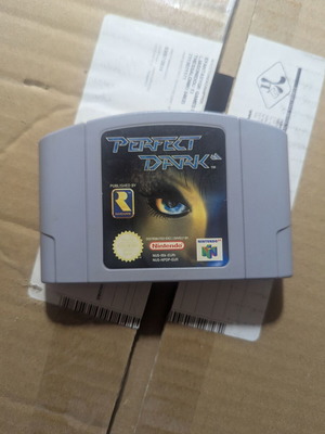 Nintendo 64 Perfect Dark game cartridge used