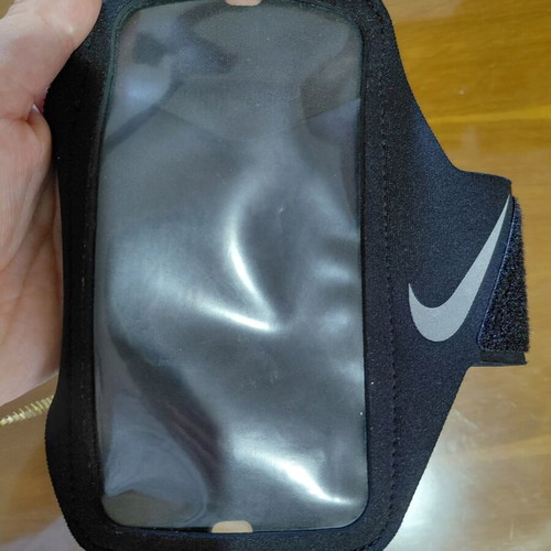 Nike Lean Plus armband like new, black, adjustable Velcro