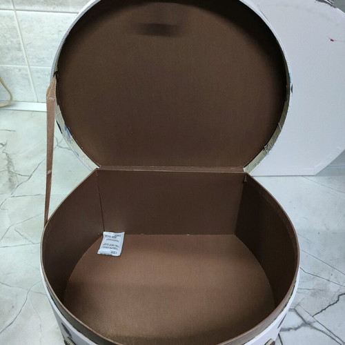 Handmade boxes like new, hard paper, large and small