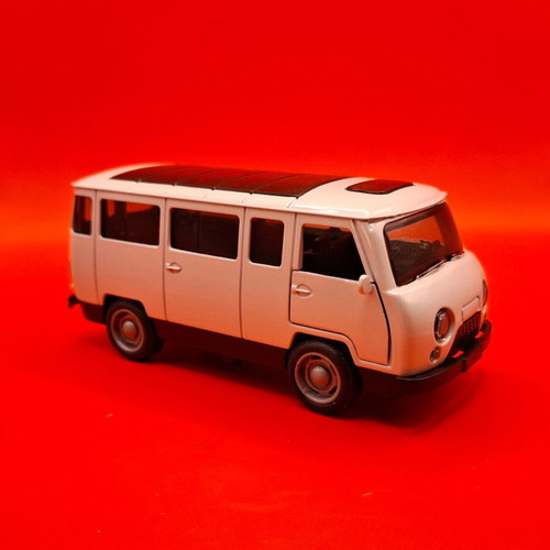 Van UAZ-452 type new with pull back mechanism