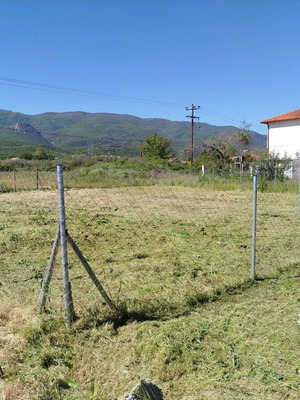 Οικόπεδο 240 τ.μ. ή 2 διπλανά 480 τ.μ. στην Ασπροβάλτα με περίφραξη